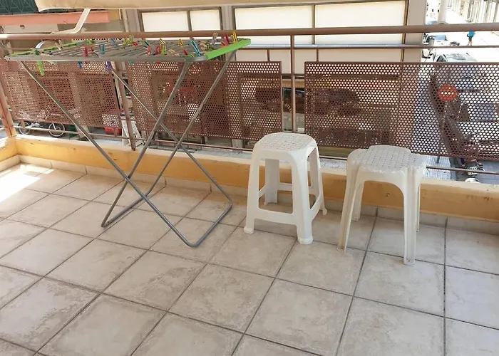 Appartement κεντρικό στούντιο 250m σχεδόν από την παράλια. *